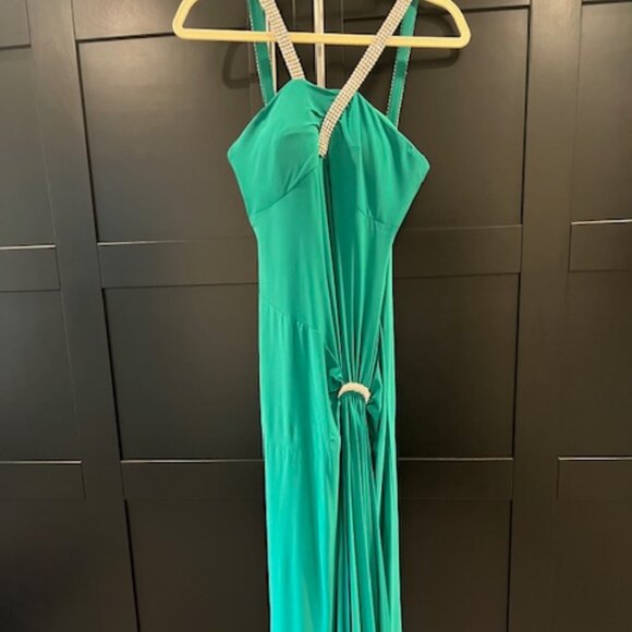 Emerald Green Evening Gown with Shawl, Size M by Janine - Picture 1 of 13